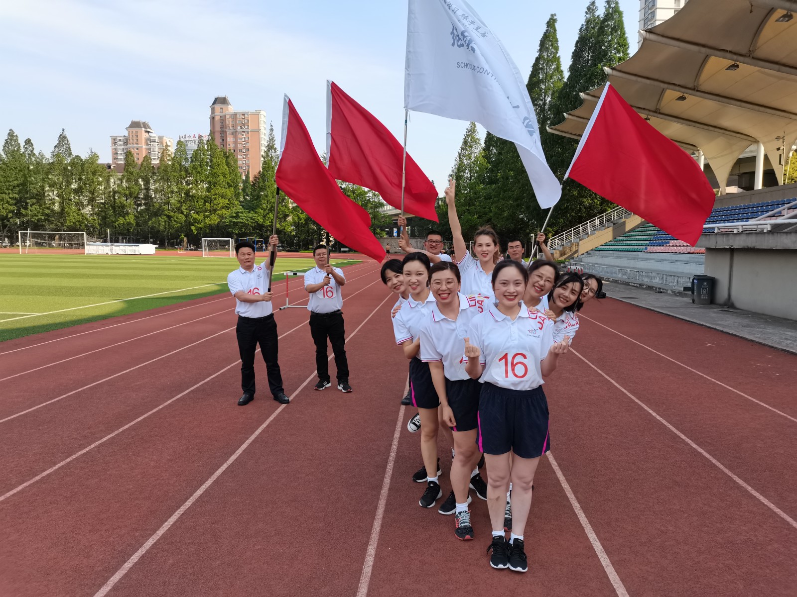 162502107412995164CF.jpg 排舞4.jpg