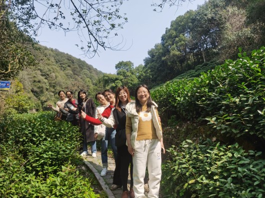 1710380598121883B749.jpg 茶山间_副本.jpg